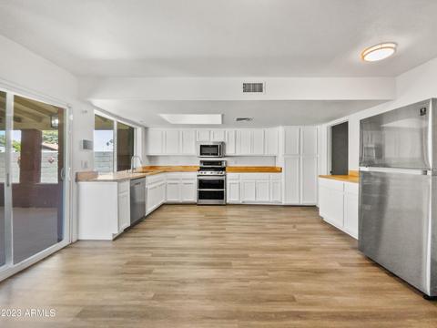 814 E Garnet Ave, Mesa, AZ 85204 photo 9