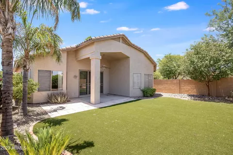 2434 E Patrick Ln, Phoenix, AZ 85024 photo 9