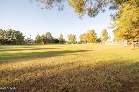2277 E Amber Ln, Gilbert, AZ 85296 photo 34