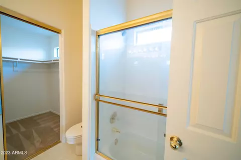 2277 E Amber Ln, Gilbert, AZ 85296 photo 13