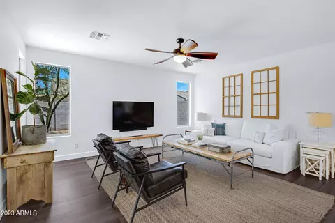 4736 E Timberline Rd, Gilbert, AZ 85297 photo 9