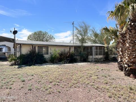 27968 Norris Ave, Bouse, AZ 85325