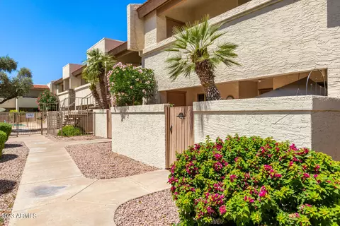 4150 E Cactus Rd #106, Phoenix, AZ 85032