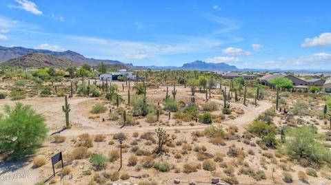 2455-2411 N 90th St #-, Mesa, AZ 85207