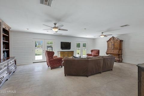2217 E Willis Rd, Gilbert, AZ 85297 photo 10