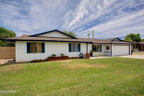 1745 N Silverton Cir, Mesa, AZ 85203