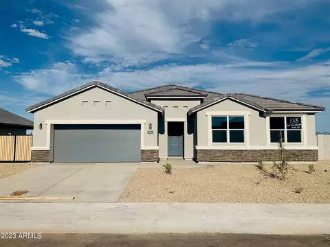64 S Carlton Ave, Casa Grande, AZ 85122