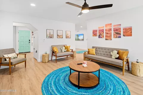 4319 E Greenway Ln, Phoenix, AZ 85032 photo 10
