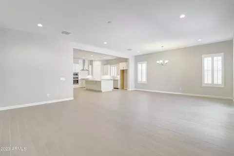 6040 E Lone Cactus Dr, Phoenix, AZ 85054 photo 4