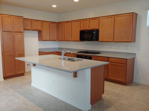 3836 E Stiles Ln, Gilbert, AZ 85295 photo 4