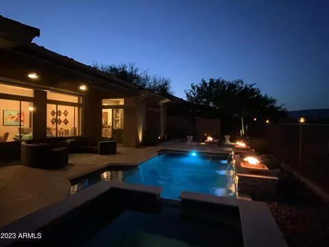 42013 N La Crosse Trl, Anthem, AZ 85086