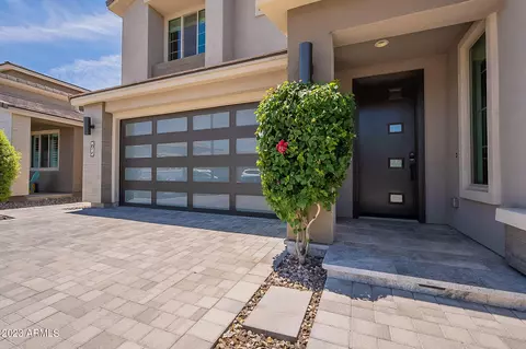 2915 E Riane Rd, Phoenix, AZ 85050 photo 8
