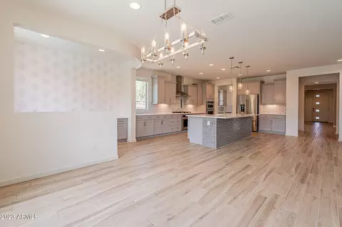 2915 E Riane Rd, Phoenix, AZ 85050 photo 17