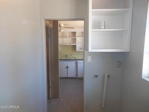 4318 E Cheery Lynn Rd, Phoenix, AZ 85018 photo 9