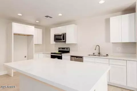 1616 E 1st Pl, Mesa, AZ 85203 photo 5