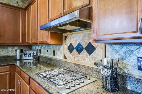 2405 E Charlotte Dr, Phoenix, AZ 85024 photo 12