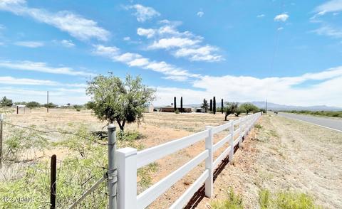 7765 E Hereford Rd, Hereford, AZ 85615