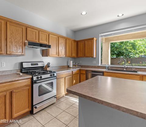 3419 Esplanade Ct, Gilbert, AZ 85297 photo 9