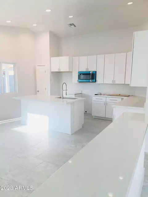 2130 E Pierce St, Phoenix, AZ 85006 photo 9