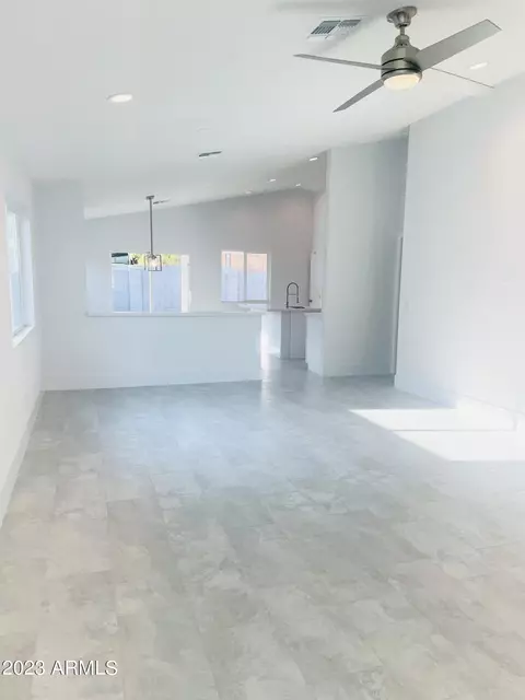 2130 E Pierce St, Phoenix, AZ 85006 photo 13