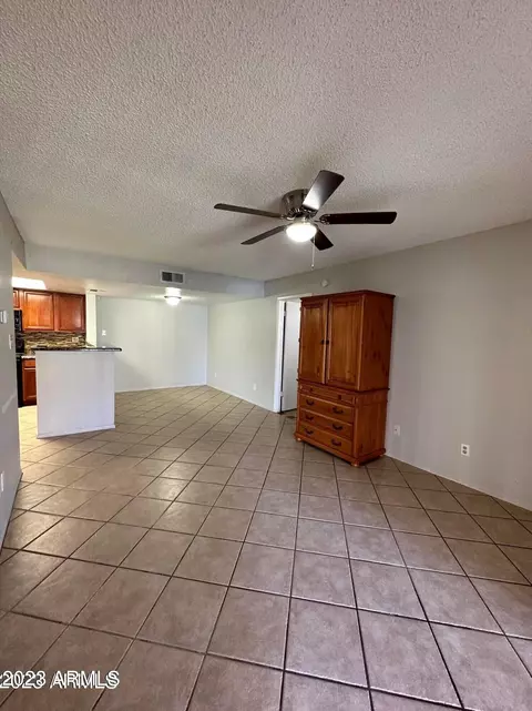 5757 W Eugie Ave W #1019, Glendale, AZ 85304 photo 3