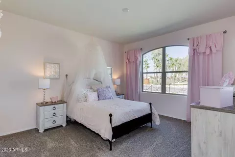 18377 W Whispering Wind Dr, Surprise, AZ 85387