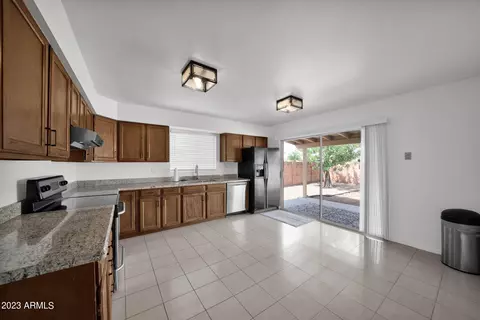 1314 S Darrow Dr, Tempe, AZ 85281
