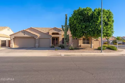 9417 E Idaho Ave E, Mesa, AZ 85209