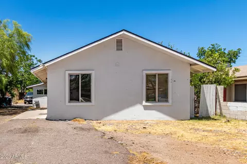 2536 W Morten Ave, Phoenix, AZ 85051