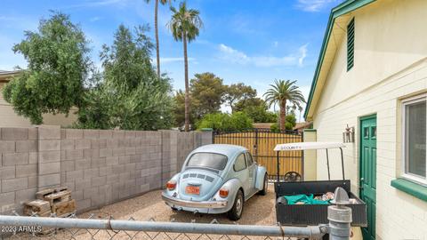 2829 E Mercer Ln, Phoenix, AZ 85028 photo 21