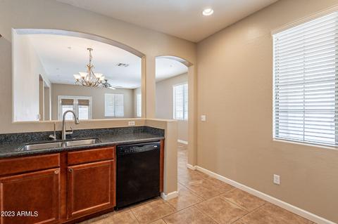 967 E Ranch Rd, Gilbert, AZ 85296 photo 10