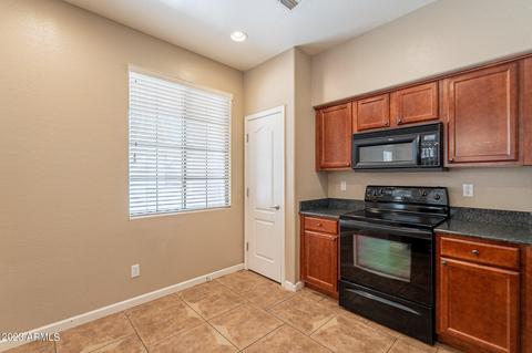 967 E Ranch Rd, Gilbert, AZ 85296 photo 9