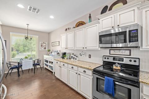 2591 E Toledo Ct, Gilbert, AZ 85295 photo 5