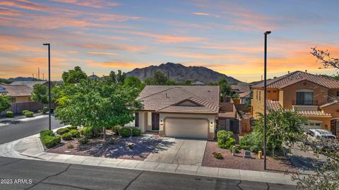 3131 E Country Shadows St, Gilbert, AZ 85298