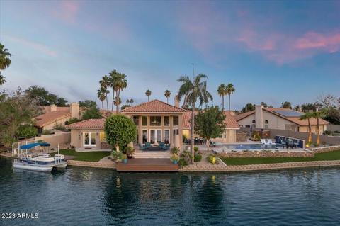 1002 S Presidio Dr, Gilbert, AZ 85233