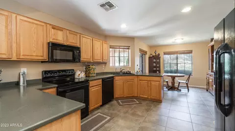 3326 E Oriole Dr, Gilbert, AZ 85297 photo 5
