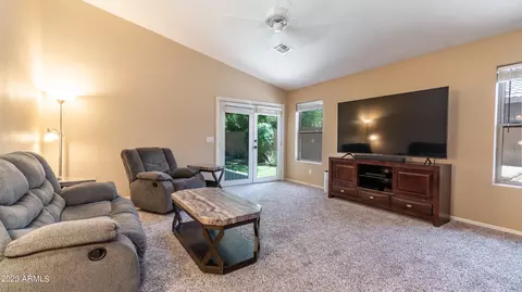 3326 E Oriole Dr, Gilbert, AZ 85297 photo 3