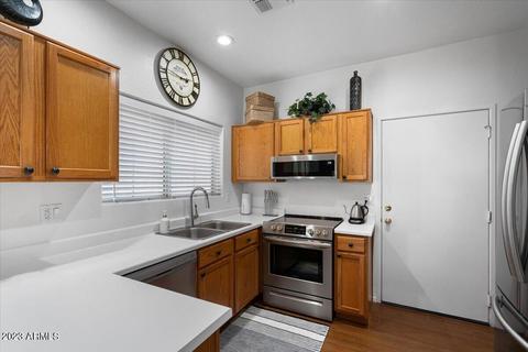 1633 E Lakeside Dr #119, Gilbert, AZ 85234 photo 9