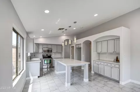 4625 W Valencia Dr, Laveen, AZ 85339