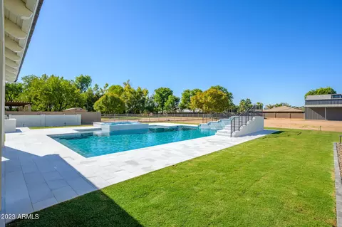 Exterior - 2021 S 140th St, Gilbert, AZ 85295 photo 11 of 23