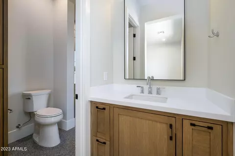 Bath - 2021 S 140th St, Gilbert, AZ 85295 photo 10 of 17