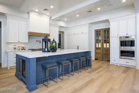 Kitchen - 2021 S 140th St, Gilbert, AZ 85295 photo 2 of 12