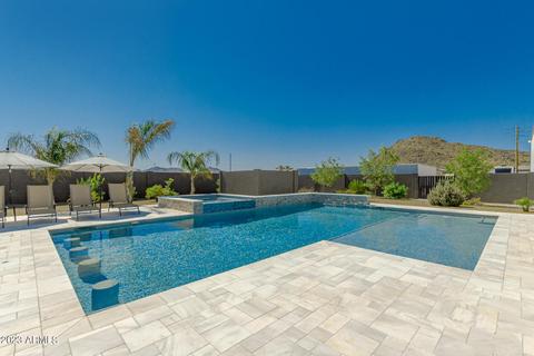 31012 N Contemporary Ln, Queen Creek, AZ 85142