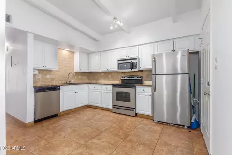 1339 E Pierson St, Phoenix, AZ 85014