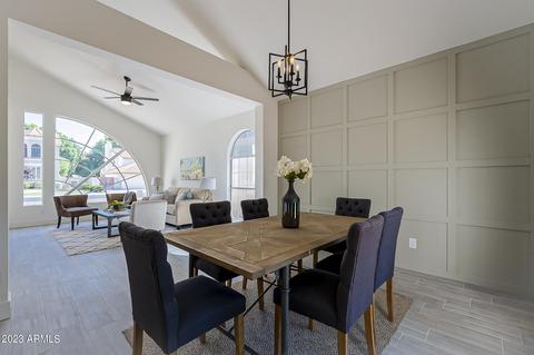7015 W Oraibi Dr, Glendale, AZ 85308