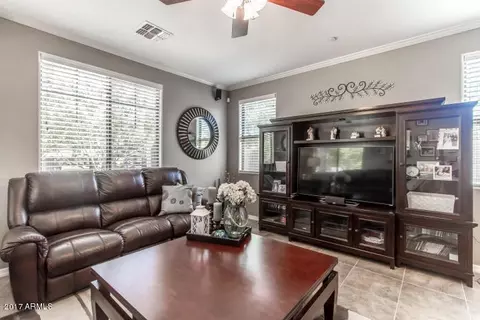3827 E Trigger Way, Gilbert, AZ 85297 photo 4