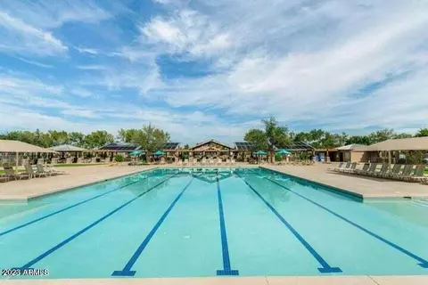 3827 E Trigger Way, Gilbert, AZ 85297 photo 5