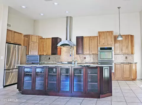 9428 E Plata Ave, Mesa, AZ 85212