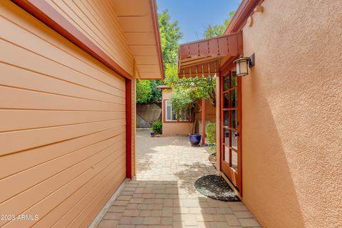 1547 E Cheery Lynn Rd, Phoenix, AZ 85014 photo 23