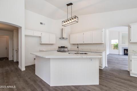 18414 N 46th Way, Phoenix, AZ 85032